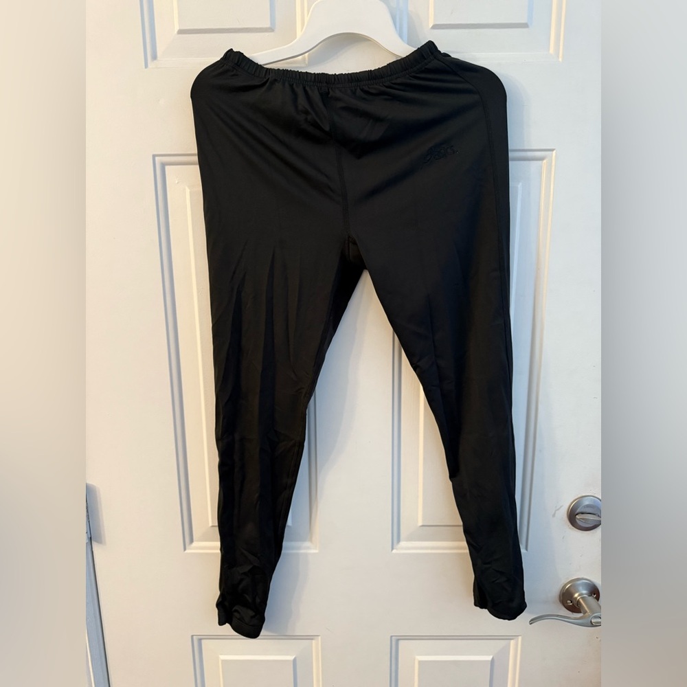 Black performance leggings Aasics